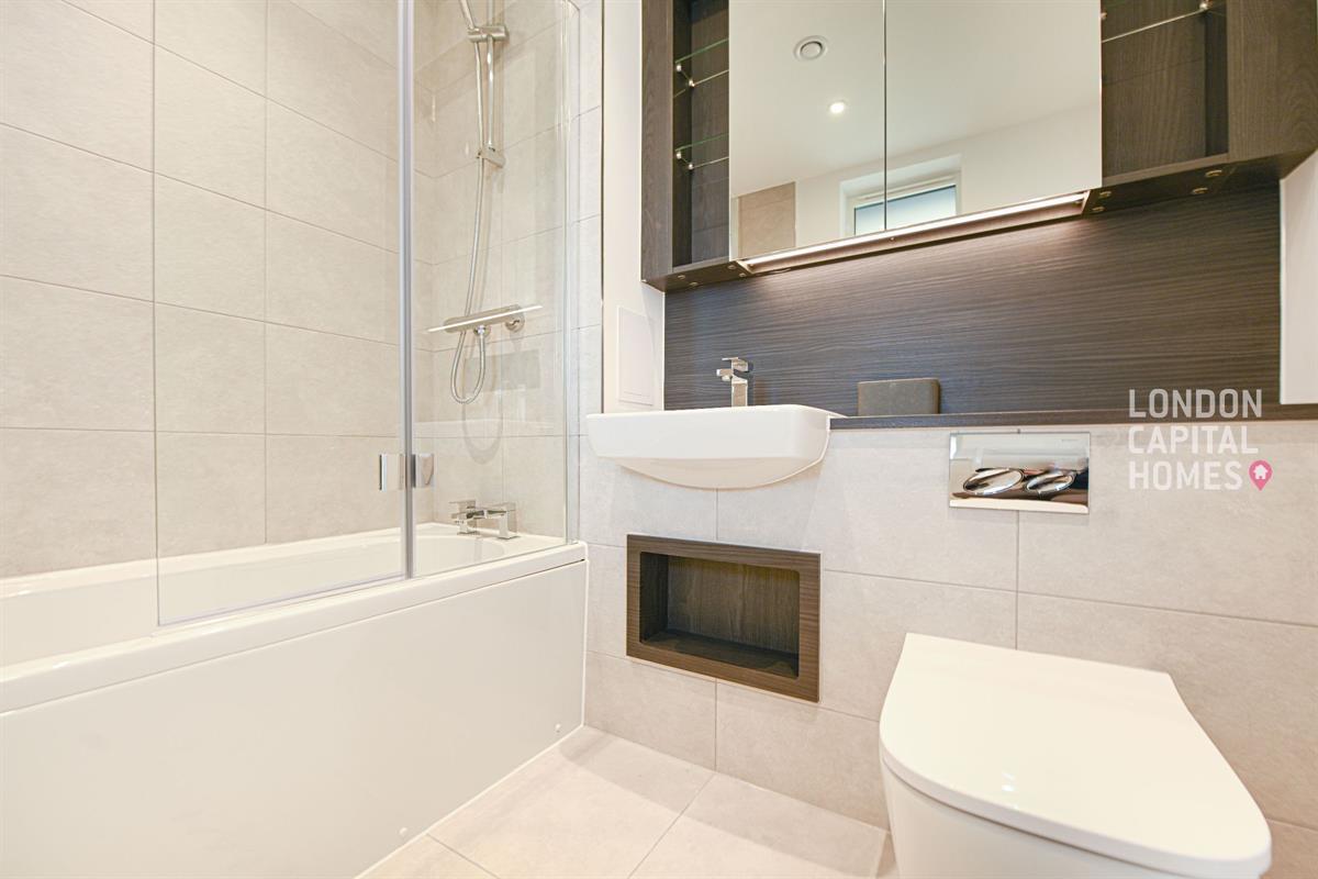 Nuthatch Apartments, 16 Shearwater Drive, London